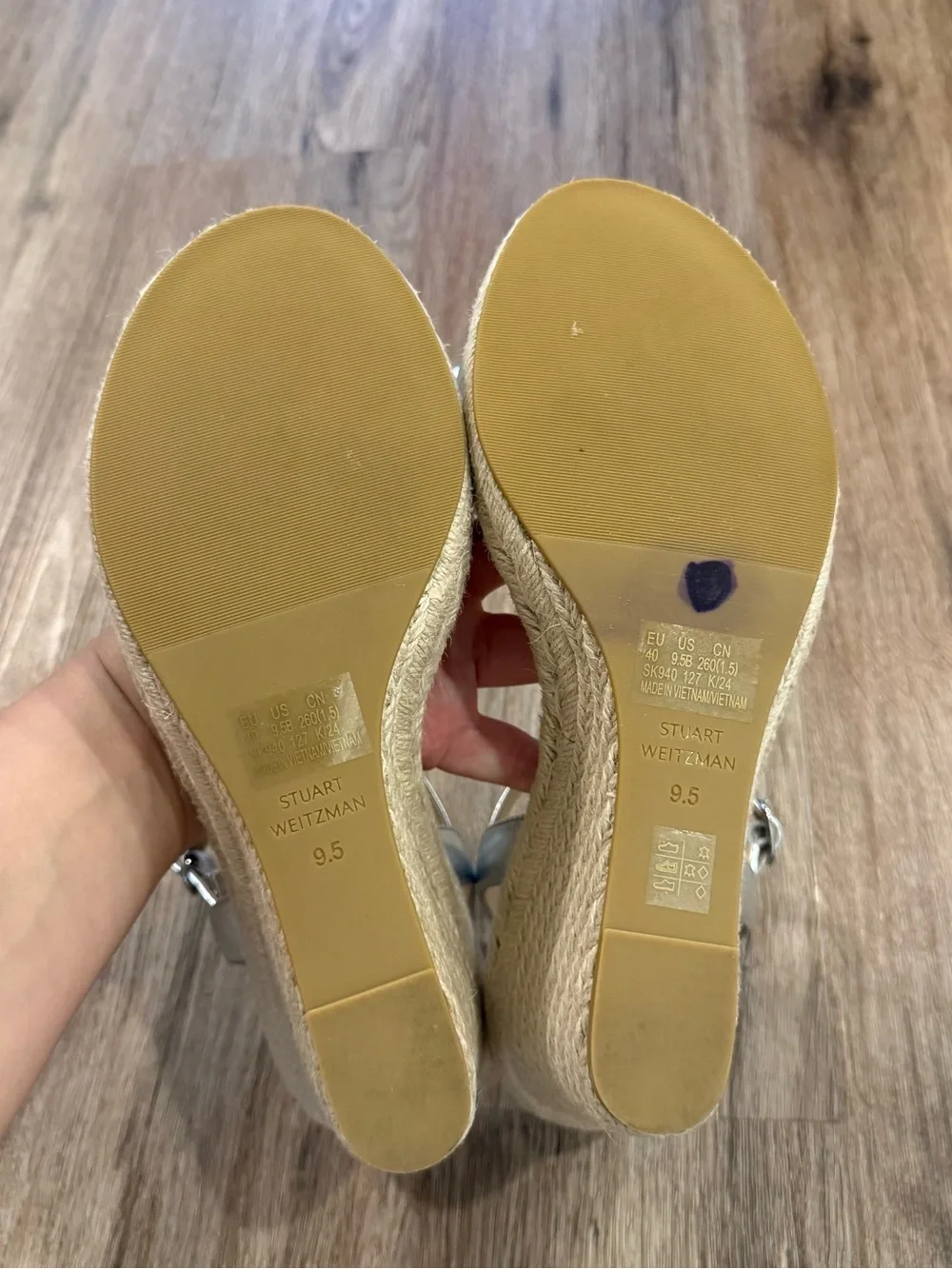 Stuart Weitzman Goldie Espadrille Wedges Silver Pearl Bridal Wedding Size 9.5